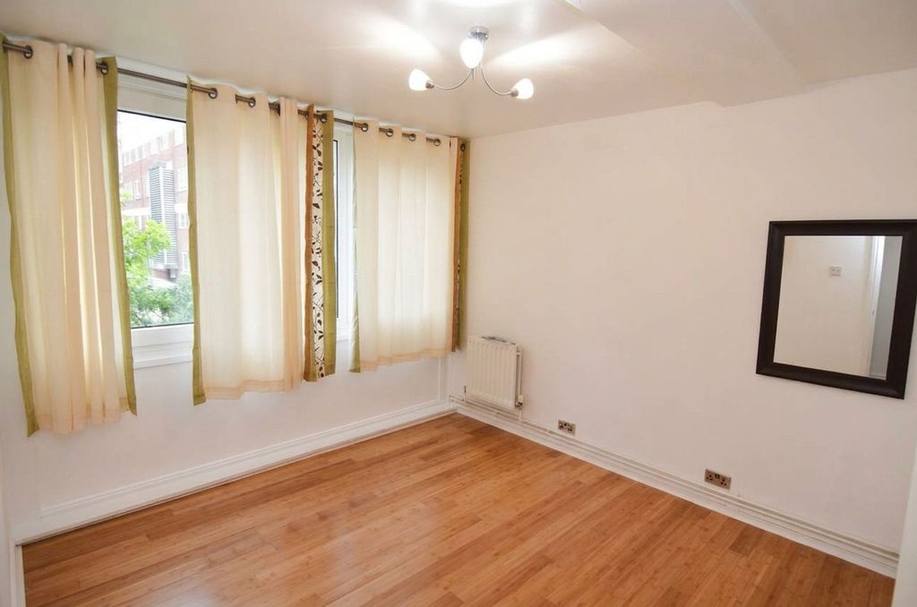 Property photo 1 of 5