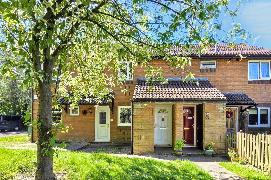 Property photo 1 of 14 11 Marlfield Close, Ingol, Preston, Lancashire, Pr2 7Al