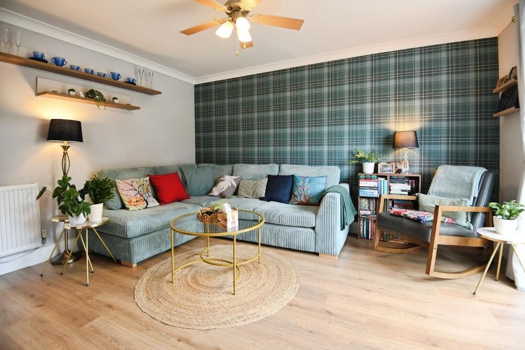 Property photo 2 of 17 Photo 2