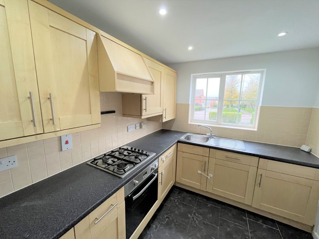 Property photo 3 of 18 Picture No. 16