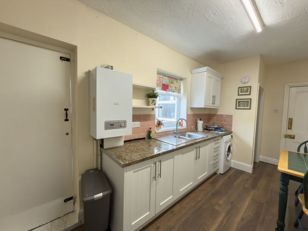 Property photo 3 of 10 Image 3