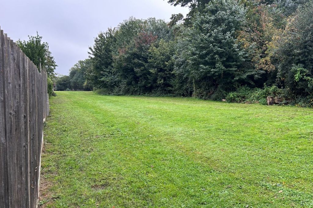 Property photo 3 of 10