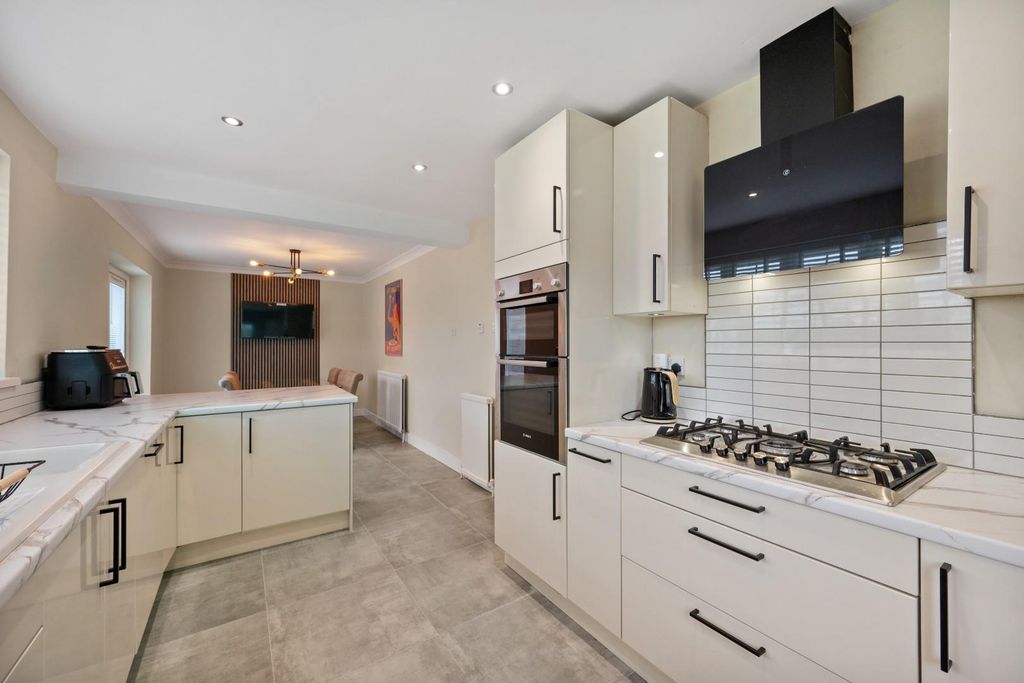 Property photo 2 of 22 Hdr_3920.Jpg
