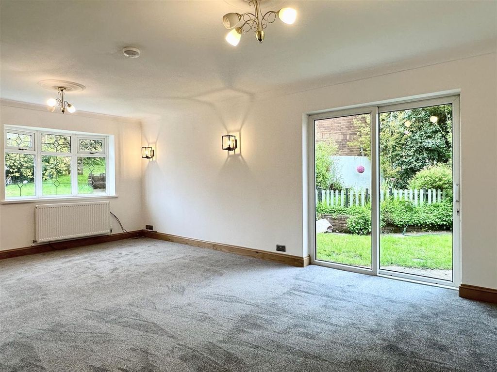 Property photo 3 of 18