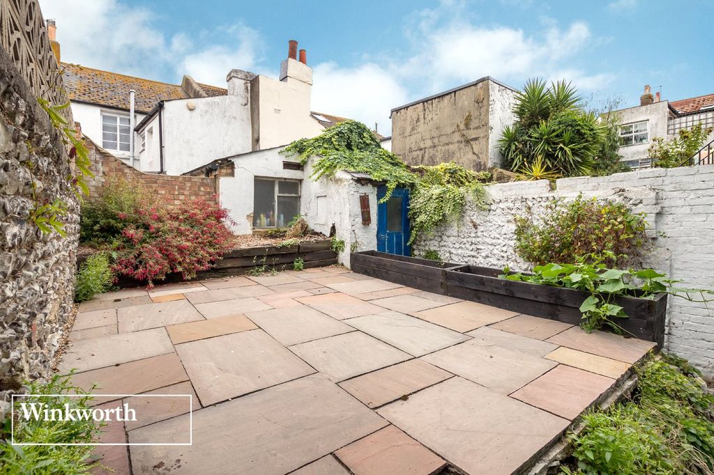 Property photo 3 of 10 Picture No. 06