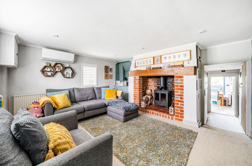 Property photo 2 of 14 Picture 2