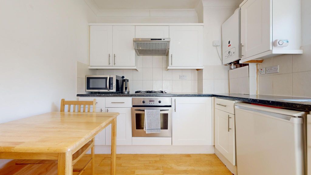 Property photo 2 of 15 Kitchen