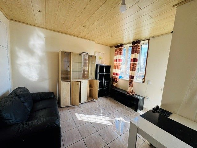 Property photo 3 of 11 Photo 6
