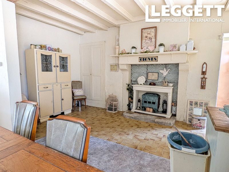 Property photo 3 of 10