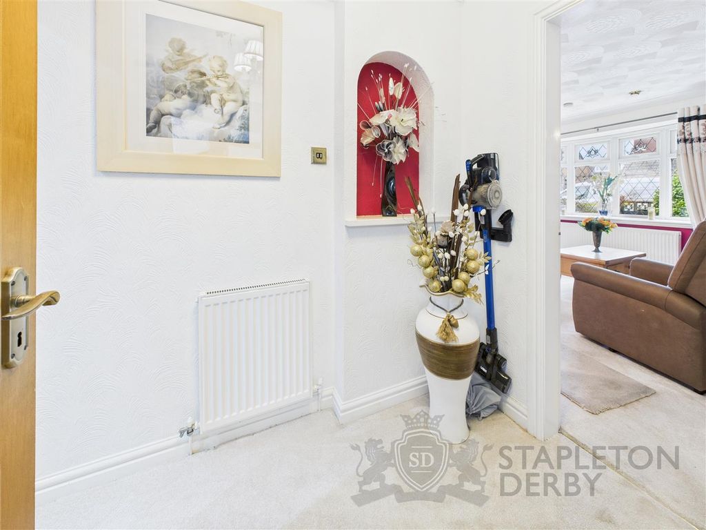 Property photo 3 of 23 Cam04709G0-Pr0099-Still006.Jpg