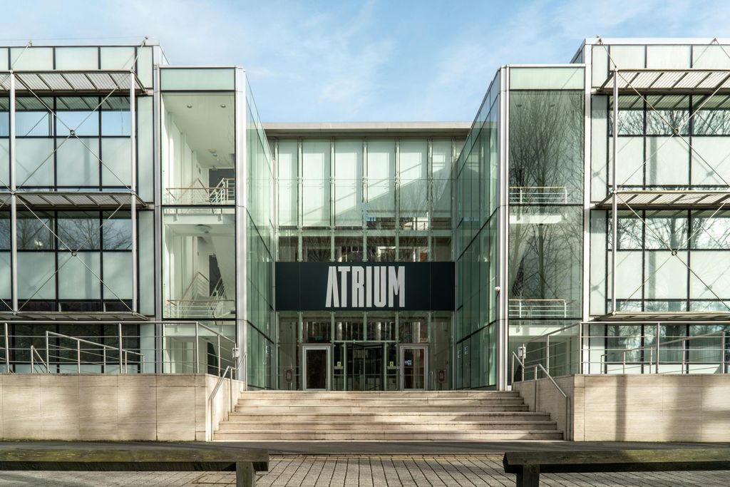 Property photo 1 of 10 Atriume4.Jpg