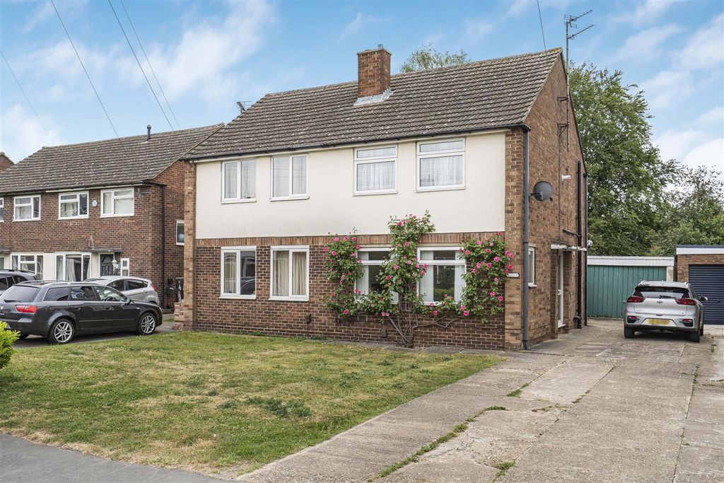 Property photo 1 of 16 15_81783.Jpg