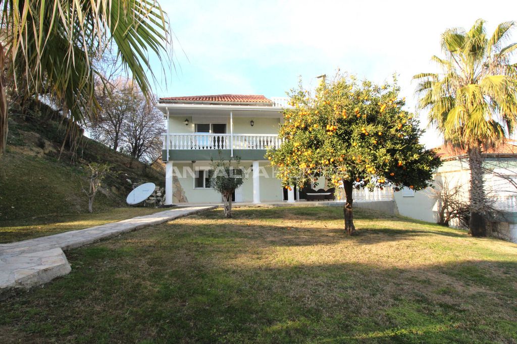 Property photo 1 of 45