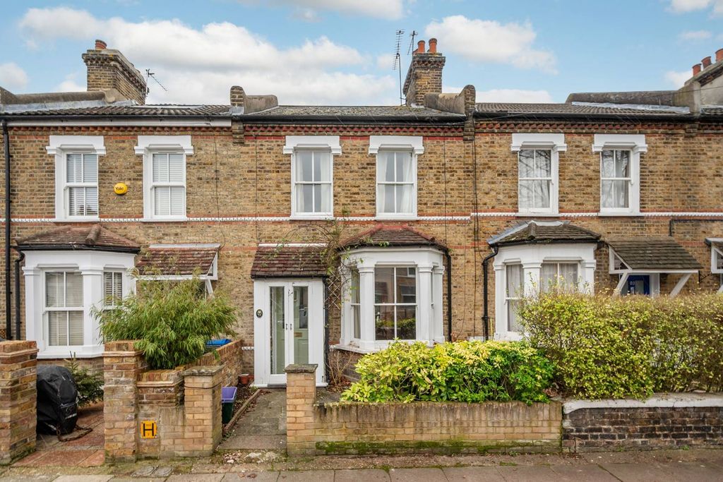 Property photo 2 of 9