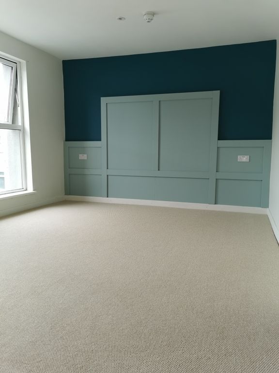 Property photo 3 of 4