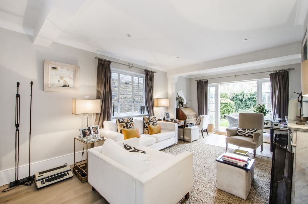 Property photo 2 of 14 Reception