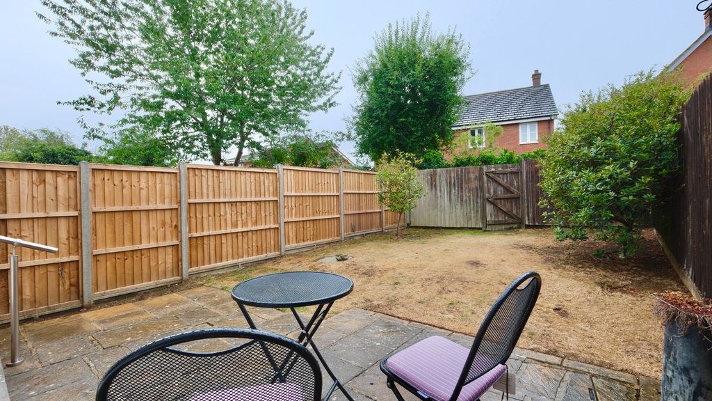 Property photo 3 of 11