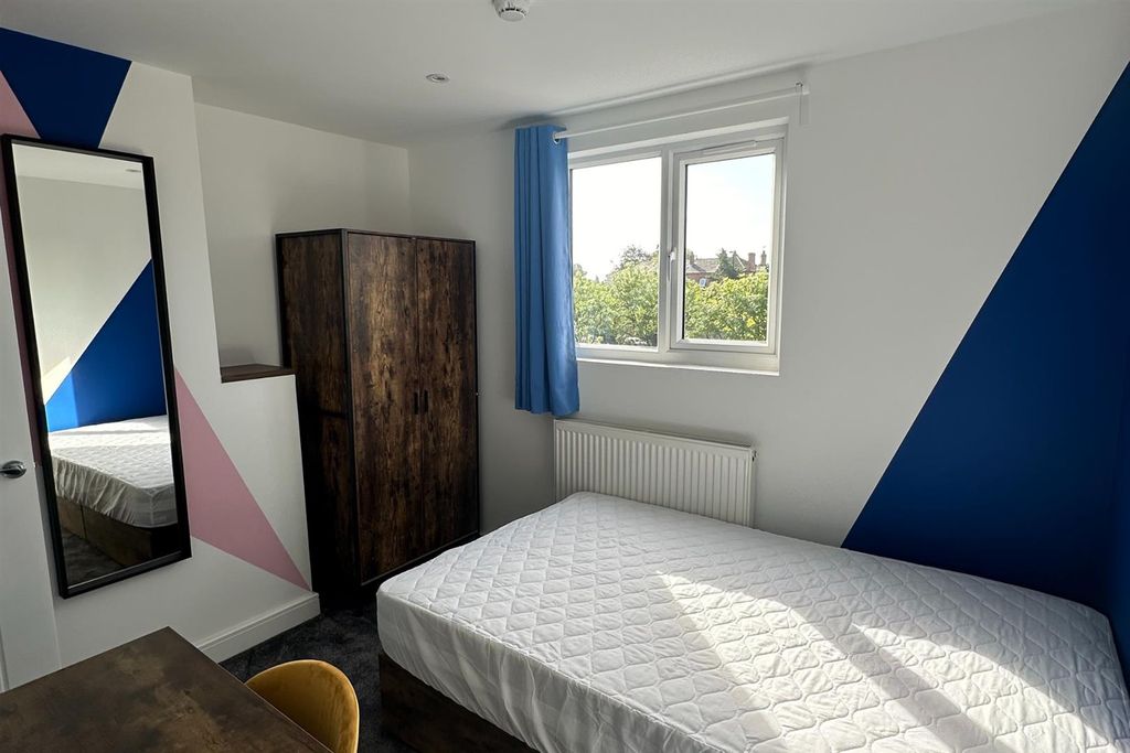 Property photo 1 of 11 1.Png