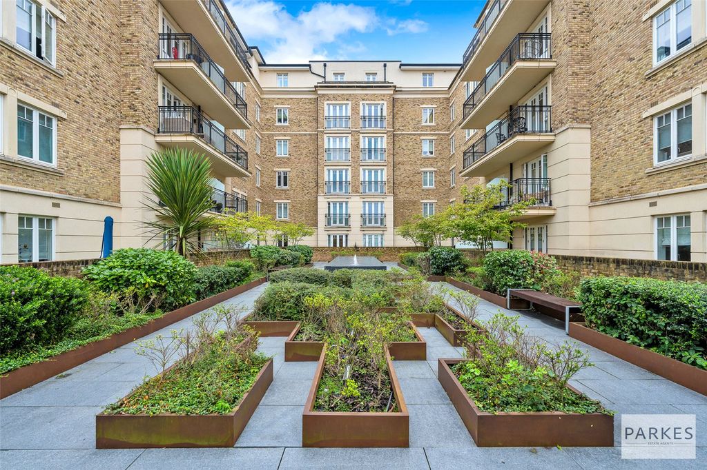 Property photo 2 of 7 Picture No. 43