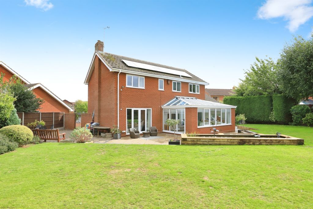 Property photo 2 of 19
