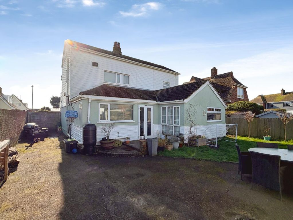 Property photo 3 of 15 Rear Garden