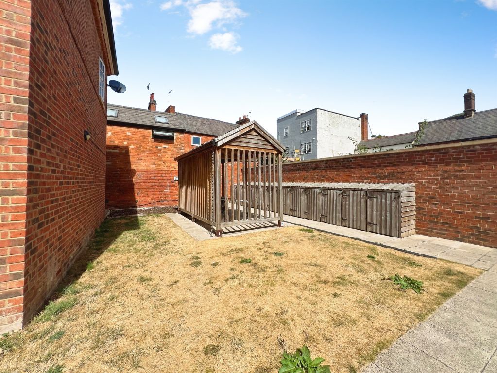 Property photo 3 of 13
