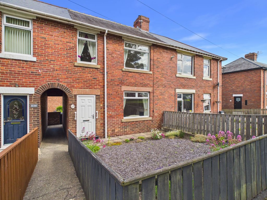 Property photo 1 of 10 External
