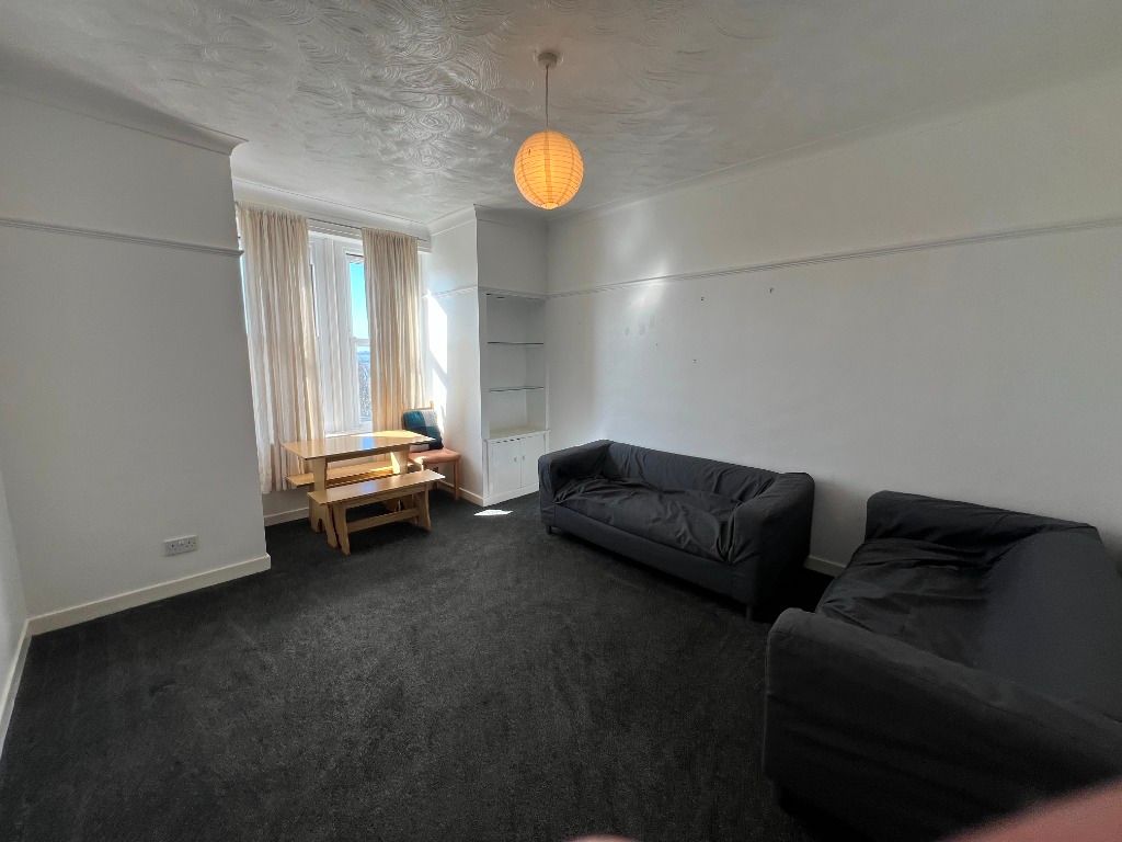 Property photo 2 of 13 Photo 2