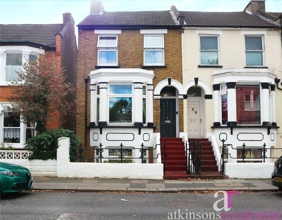 Property photo 1 of 24 Picture No. 06