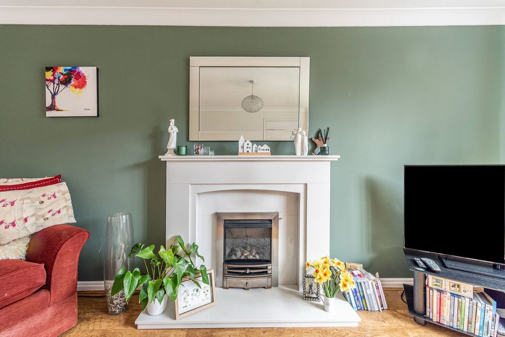 Property photo 3 of 29