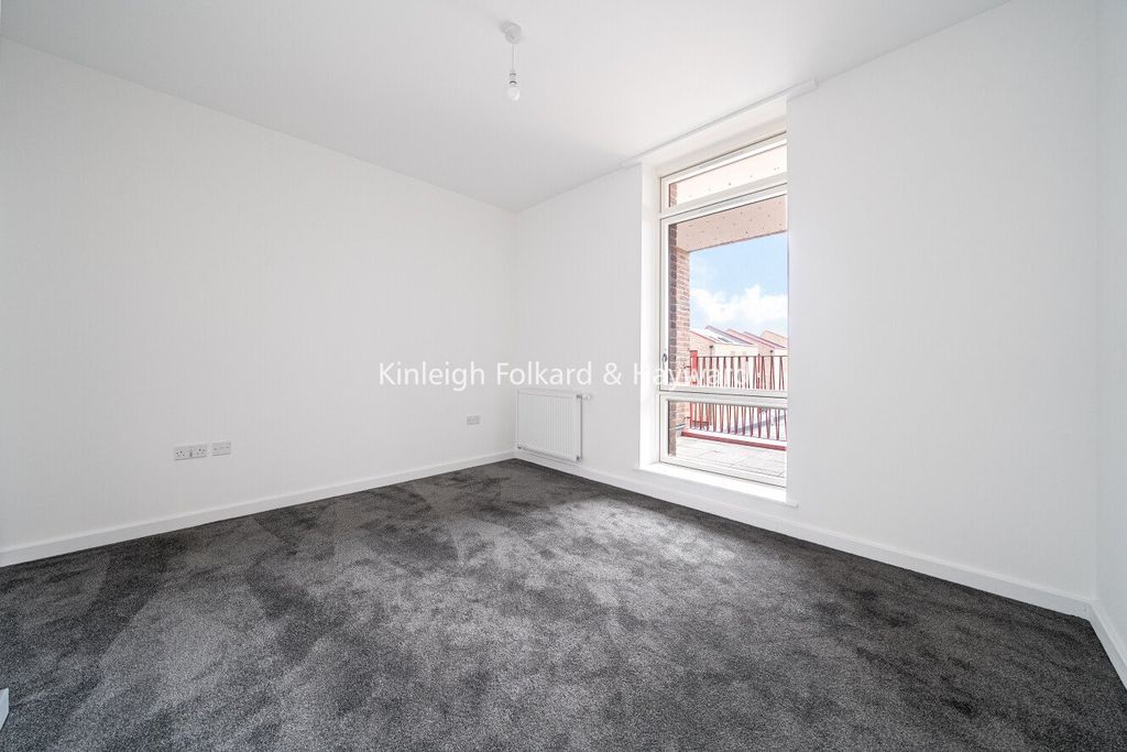 Property photo 2 of 8 Picture No. 01