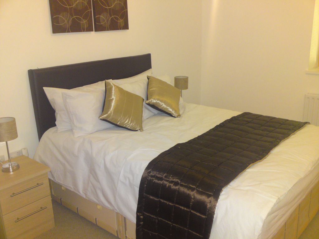 Property photo 2 of 3