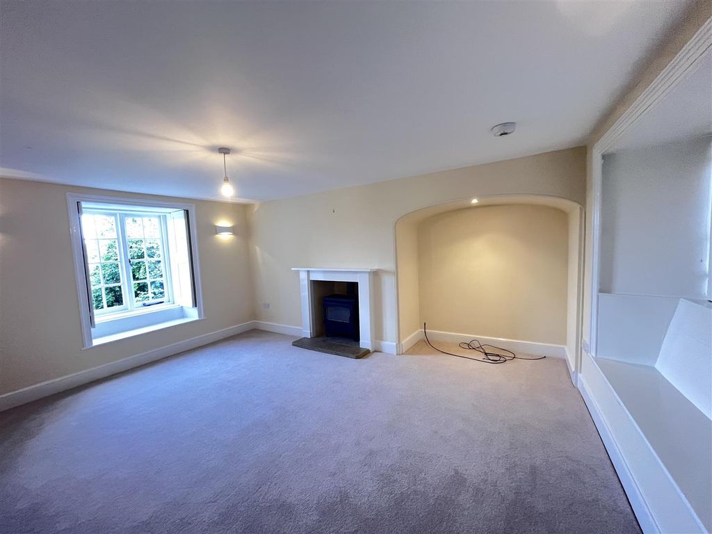 Property photo 3 of 18 Reception Room