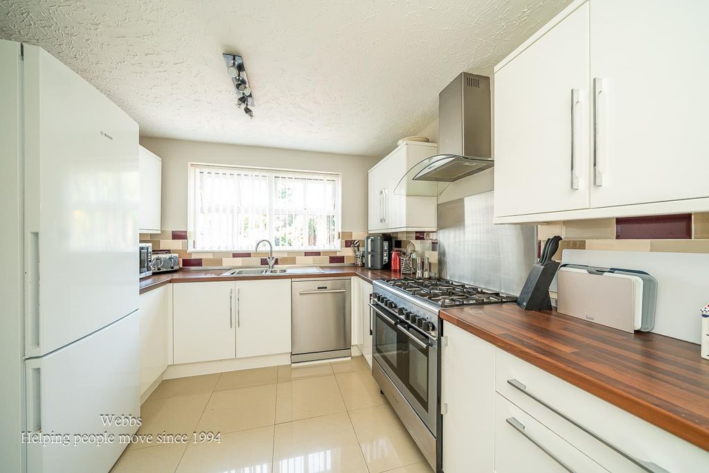 Property photo 3 of 22 Webbs-9.Jpg