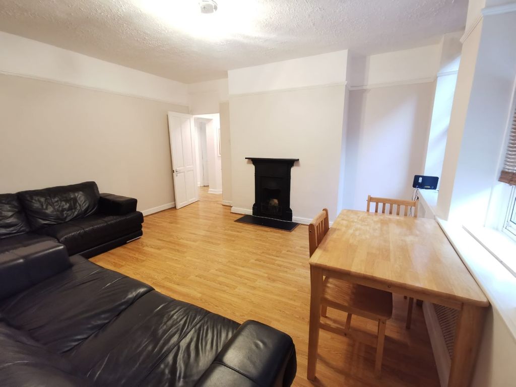 Property photo 1 of 7 6.Jpg