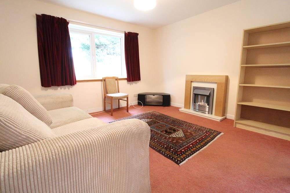 Property photo 1 of 6 Lounge