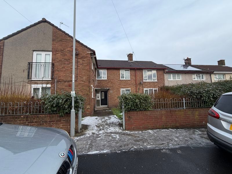 Property photo 1 of 7 Photo 11