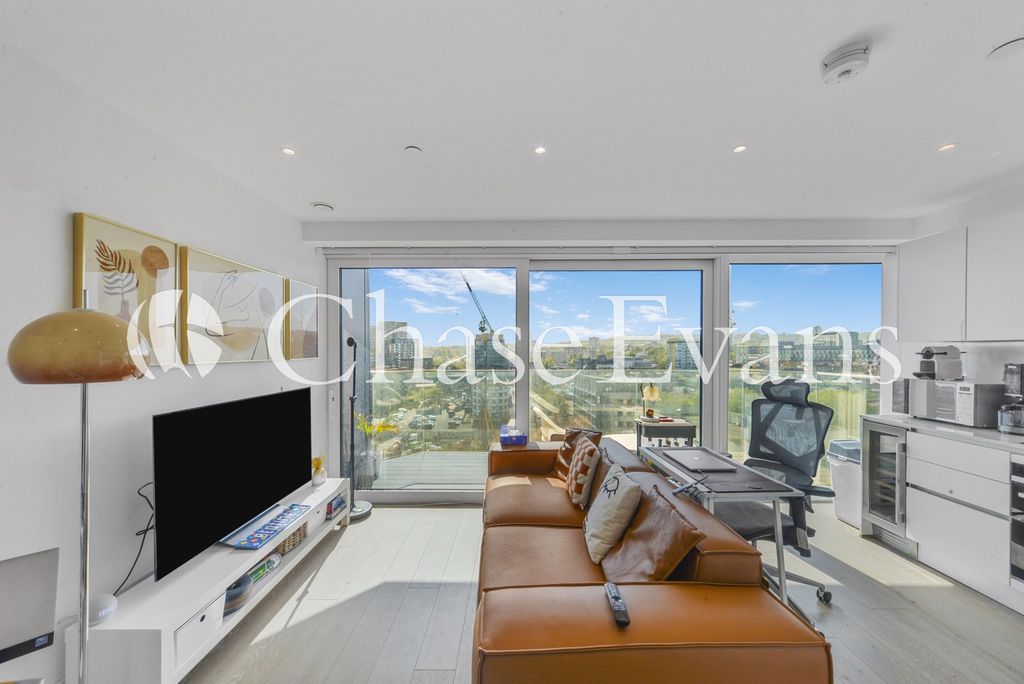 Property photo 1 of 15 Living Area