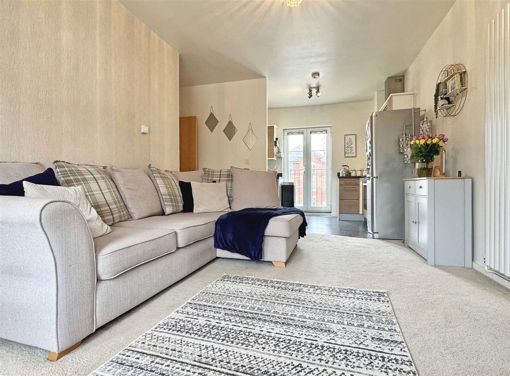 Property photo 2 of 16 Living Room.Jpg