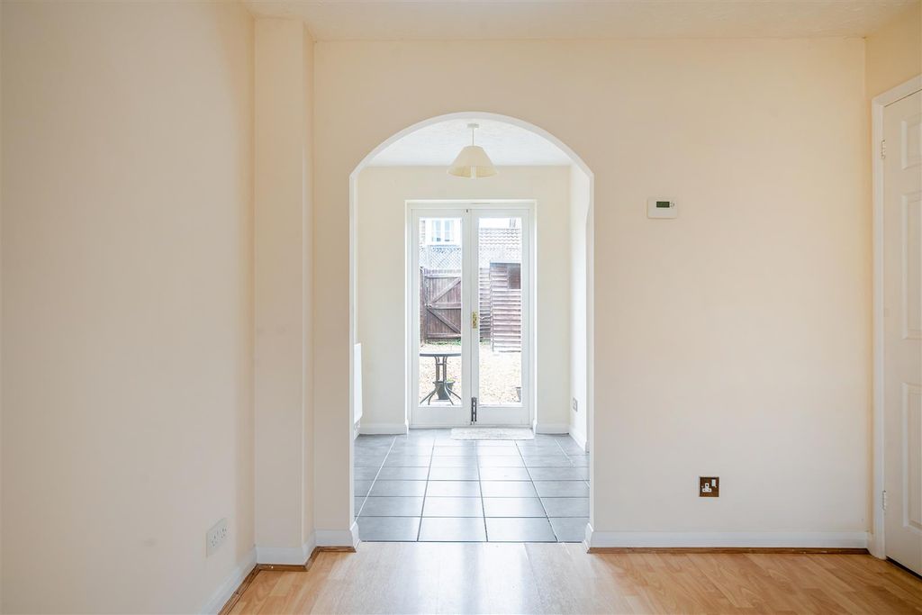 Property photo 3 of 16 1370415-14-68Efa8Be8Fa98.Jpg