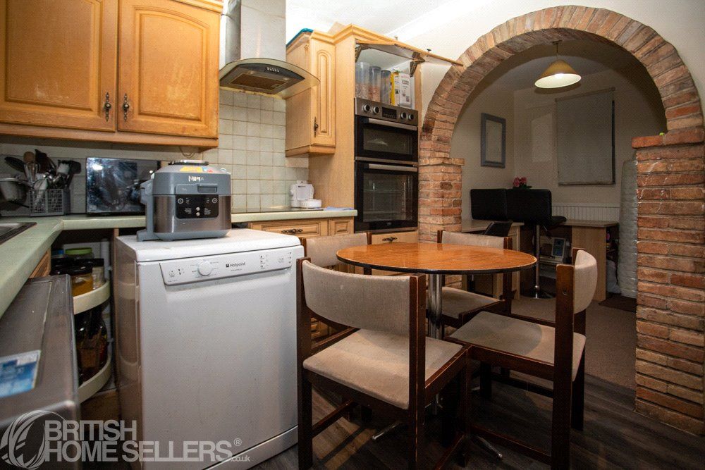 Property photo 1 of 12 Picture No. 08