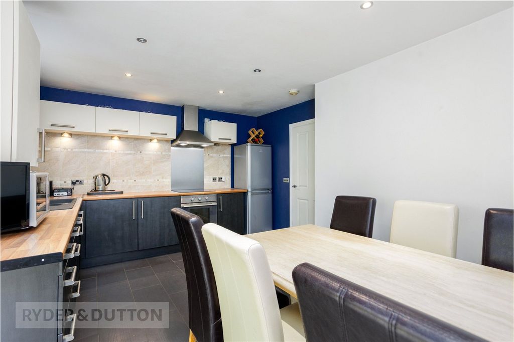 Property photo 3 of 22 Kitchen/Diner