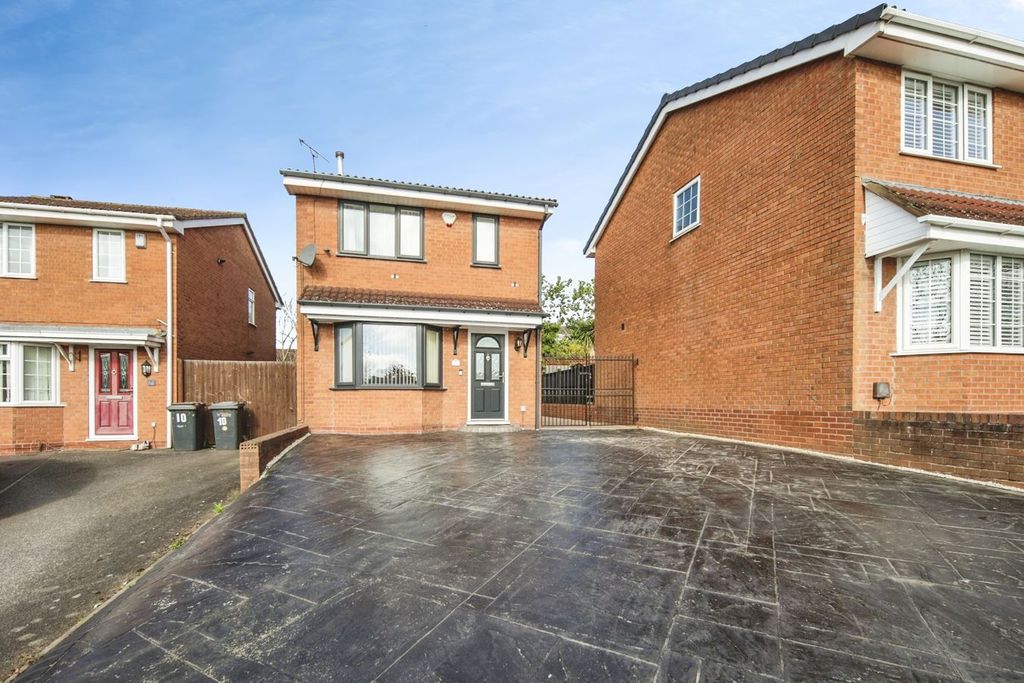 Property photo 1 of 16