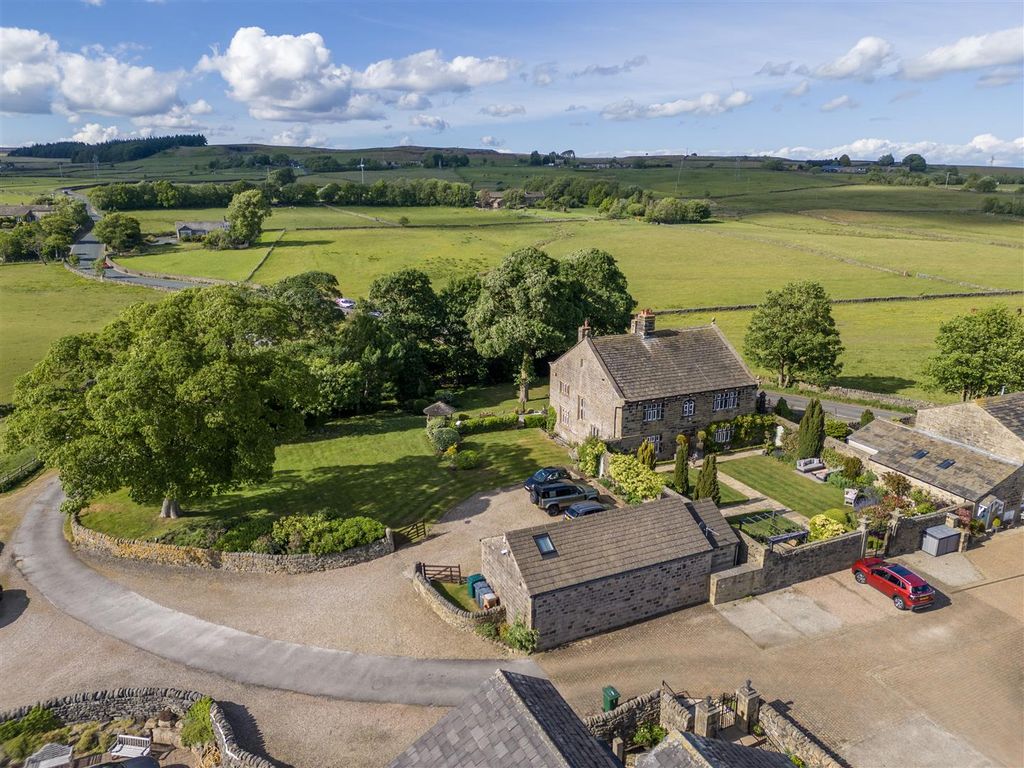 Property photo 1 of 54 Drone Main.Jpg