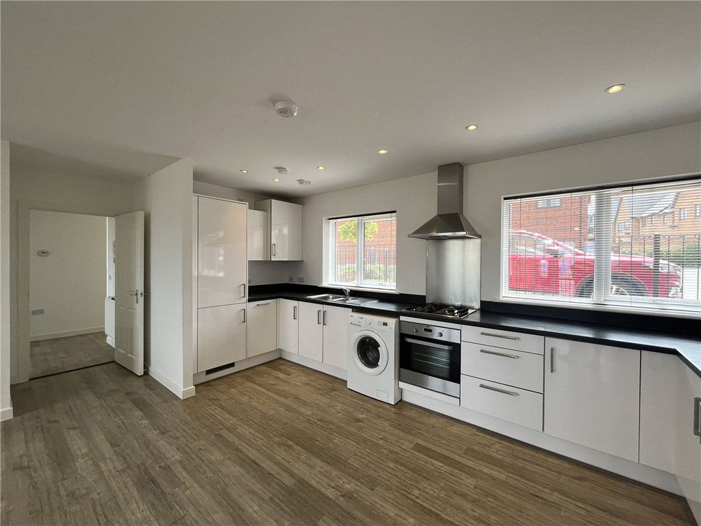 Property photo 2 of 11 Picture No. 02