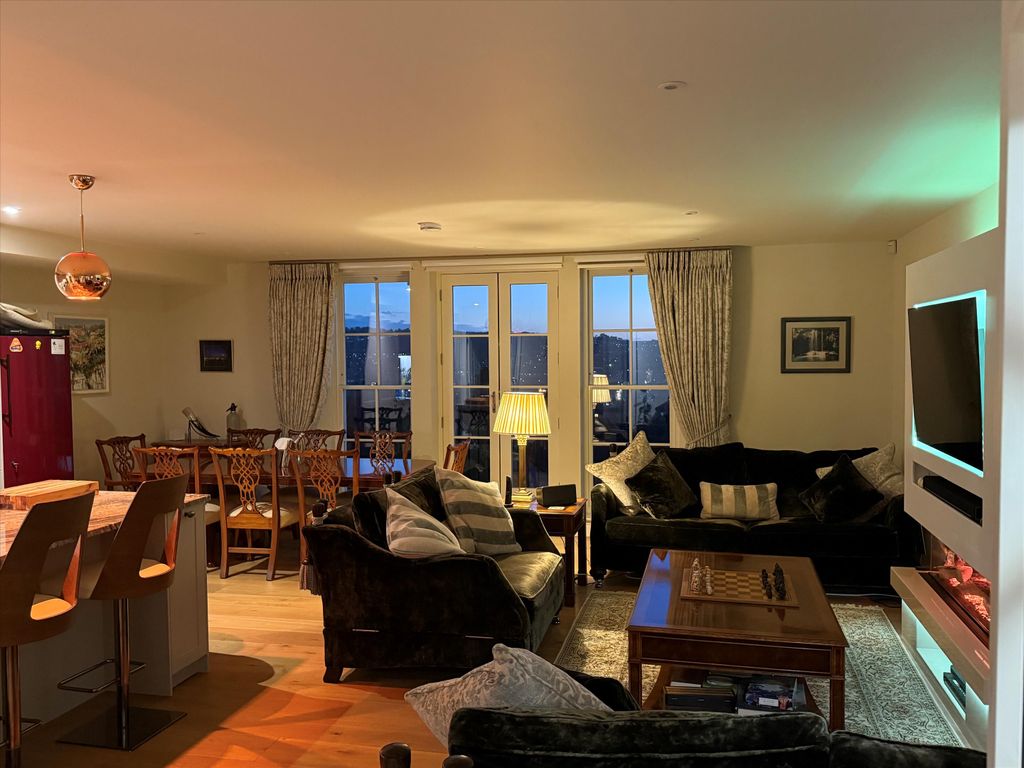 Additional image 4 of 3 bed flat for saleLansdown Road, Bath, Somerset BA1