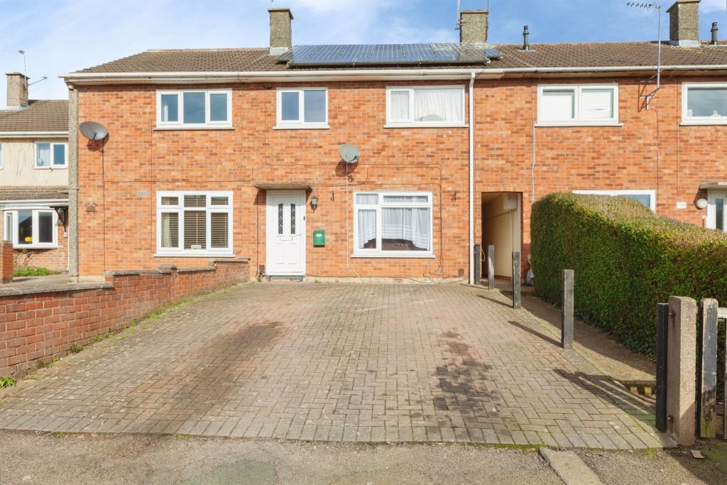 Property photo 1 of 18