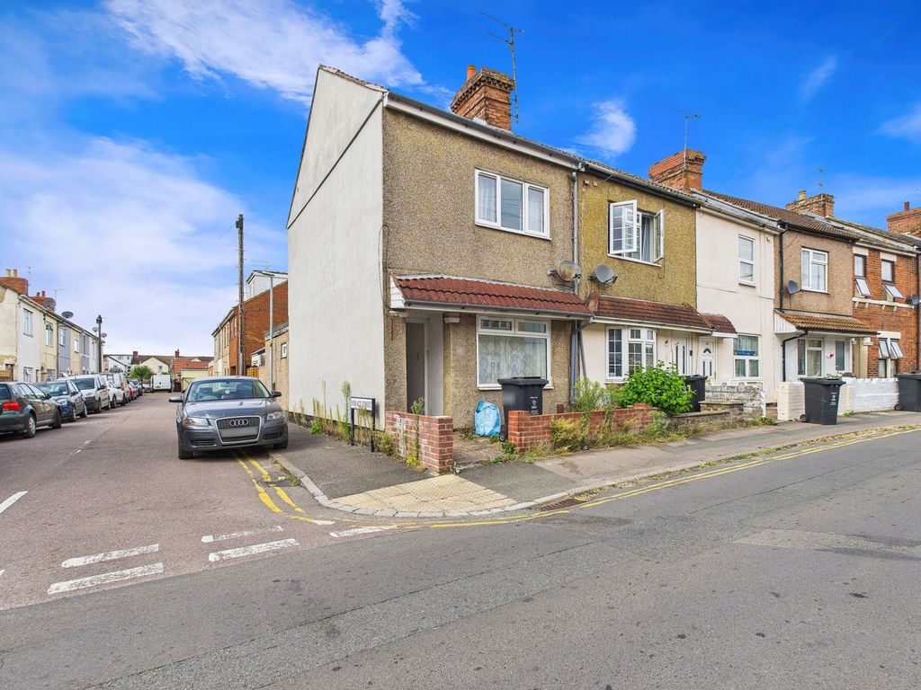 Property photo 1 of 10 Cam01338G0-Pr0134-Still011