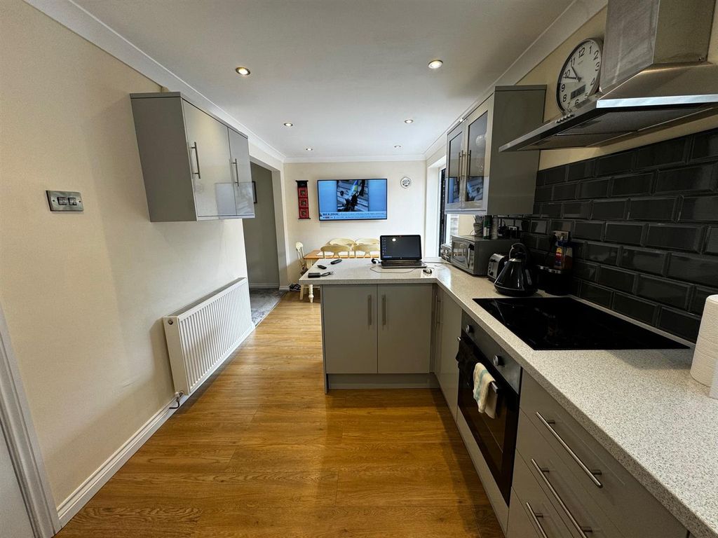 Property photo 3 of 15 Img_7587.Jpg