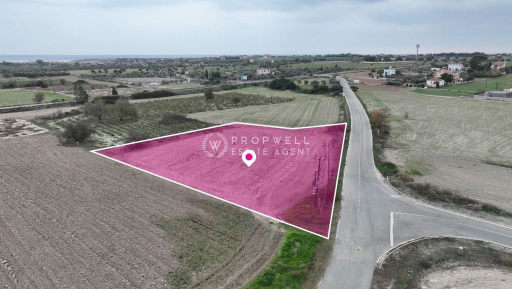 Property photo 3 of 3